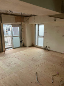 東京都中央区のマンションにて、１day置床工事を行いました。（フリーフロアCP）【秀和建工】