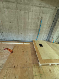 東京都品川区のマンションにて、１day置床工事を行いました。（フリーフロアCP）【秀和建工】