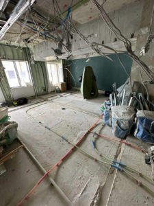 東京都品川区のマンションにて、置床工事を行いました。（フリーフロアCP）【秀和建工】