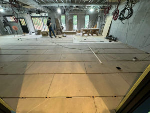 横浜市港北区のマンションにて、置床工事を行いました。(乾式二重床)【秀和建工】