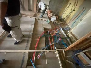 東京都世田谷区のマンションにて置床工事を行いました。（フリーフロアCP）【秀和建工】