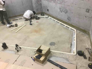 東京都町田市の倉庫にて、置床工事を行いました。（乾式二重床）【秀和建工】