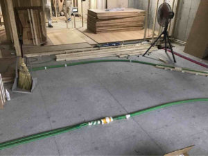東京都新宿区のマンションにて、置床工事を行いました。（万協乾式二重床）【秀和建工】