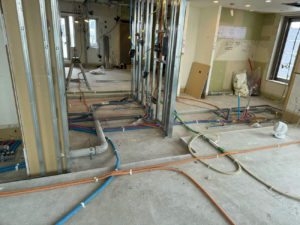 東京都品川区のマンションにて、置床工事を行いました。（フリーフロアCP）【秀和建工】