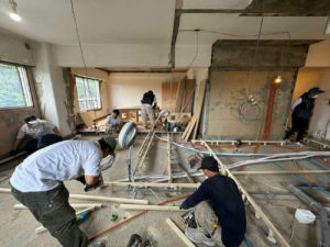 東京都世田谷区のマンションにて、１day置床工事を行いました。（フリーフロアCP）【秀和建工】