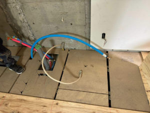 東京都港区のマンションにて、置床工事を行いました。（乾式二重床）【秀和建工】