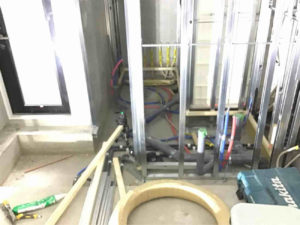 東京都新宿区のマンションにて、置床工事を行いました。(乾式二重床)【秀和建工】
