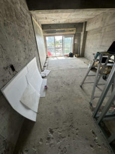 東京都渋谷区のマンションにて、置床工事を行いました。（乾式二重床）【秀和建工】