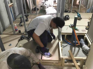 東京都渋谷区のマンションにて、置床工事を行いました。(乾式二重床)【秀和建工】