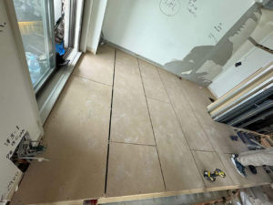 東京都品川区のマンションにて、置床工事を行いました。（フリーフロアCP）【秀和建工】