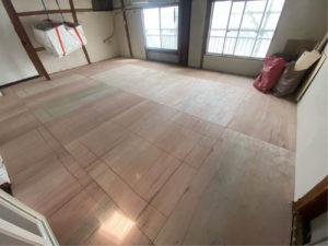 東京都中野区のマンションにて、置床工事を行いました。（乾式二重床）【秀和建工】