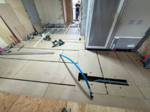 東京都目黒区のマンションにて、1day置床工事を行いました。(乾式二重床)【秀和建工】