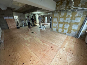 東京都目黒区のマンションにて、置床工事を行いました。（フリーフロアCP）【秀和建工】