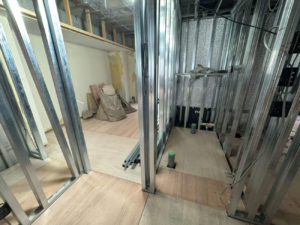 東京都中央区のマンションにて、1day置床工事を行いました。(乾式二重床)【秀和建工】