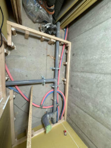 東京都目黒区のマンションにて、置床工事を行いました。（乾式二重床）【秀和建工】