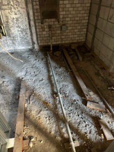 東京都渋谷区のマンションにて、1day置床工事を行いました。(乾式二重床)【秀和建工】