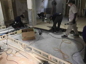 東京都江戸川区の美容室にて、1day置床工事を行いました。（乾式二重床）【秀和建工】