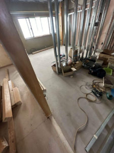 東京都中央区のマンションにて、1day置床工事を行いました。(乾式二重床)【秀和建工】