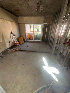 東京都杉並区のマンションにて、置床工事を行いました。(乾式二重床)【秀和建工】