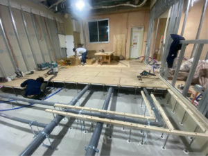 大阪府大阪市の店舗にて、置床工事を行いました。（乾式二重床）【秀和建工】