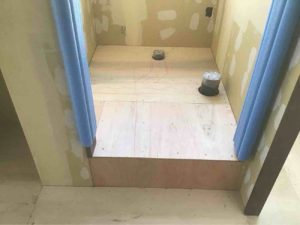 神奈川県大和市のクリニックにて、置床工事を行いました。（乾式二重床）【秀和建工】