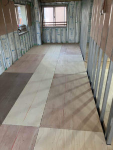 東京都品川区のマンションにて、置床工事を行いました。（乾式二重床）【秀和建工】