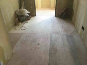 神奈川県大和市のクリニックにて、置床工事を行いました。（乾式二重床）【秀和建工】