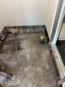 横浜市旭区のマンションにて、1day置床工事を行いました。（万協、フクビ）【秀和建工】