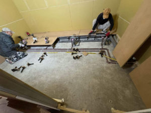 東京都渋谷区の店舗にて、置床工事を行いました。（フリーフロアCP）【秀和建工】