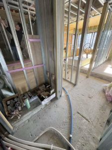 東京都渋谷区のマンションにて、改修工事に伴う１day置床工事を行いました。（乾式二重床）【秀和建工】