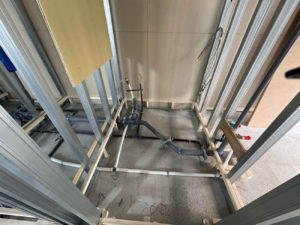 京都府京都市の店舗にて、置床工事を行いました。(乾式二重床)【秀和建工】