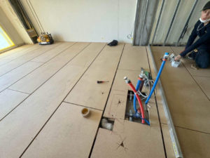 東京都江戸川区のマンションにて、1day置床工事を行いました。(万協フロアー)【秀和建工】