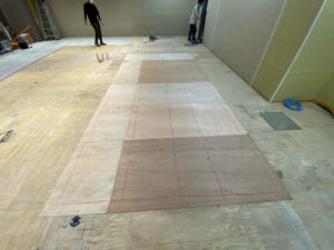 東京都大田区の店舗にて、夜間対応の置床工事を行いました。（乾式二重床）【秀和建工】