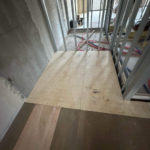 東京都北区のマンションにて、置床工事を行いました。（パーチクルボード）【秀和建工】