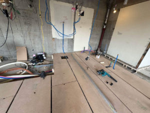 東京都渋谷区のマンションにて、置床工事を行いました。（乾式二重床）【秀和建工】