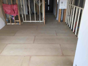 神奈川県大和市のマンションにて、改修工事に伴う1day置床工事を行いました。（乾式二重床）【秀和建工】