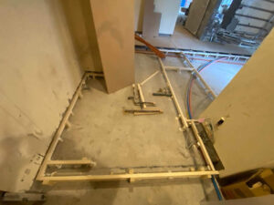 東京都港区のマンションにて、置床工事を行いました。（乾式二重床）【秀和建工】