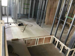 千葉県松戸のテナントにて、置床工事を行いました。（乾式二重床）【秀和建工】