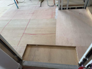 東京都大田区のマンションにて、新装工事に伴う置床工事を行いました。（乾式二重床）【秀和建工】