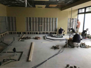 東京都文京区のクリニックにて、置床工事を行いました。（乾式二重床）【秀和建工】