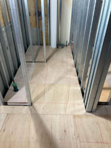 東京都豊島区のクリニックにて、新装工事に伴う置床工事を行いました。（乾式二重床）【秀和建工】