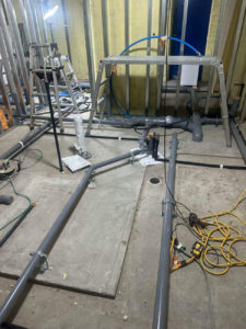 東京都国立市の診療所にて、置床工事を行いました。（乾式二重床）【秀和建工】