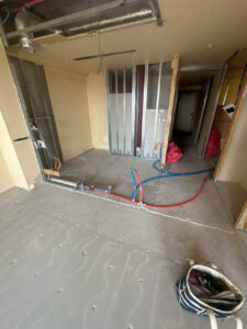 相模原区中央区のマンションにて、置床工事を行いました。（乾式二重床）【秀和建工】