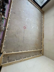 東京都世田谷区のマンションにて、置床工事を行いました。（乾式二重床）【秀和建工】