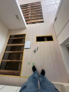 東京都江戸川区のアパートにて、置床工事を行いました。（乾式二重床,プラ束）【秀和建工】