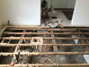 東京都江戸川区のアパートにて、置床工事を行いました。（乾式二重床,プラ束）【秀和建工】