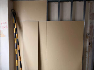 相模原市中央区のマンションにて、天井・壁工事を行いました。（LGS）【秀和建工】