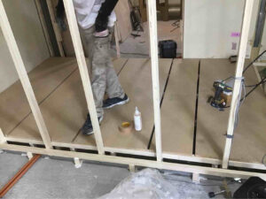 東京都港区のマンションにて、置床工事を行いました。（乾式二重床）【秀和建工】