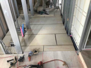 東京都江東区の戸建住宅にて、置床工事を行いました。（乾式二重床）【秀和建工】