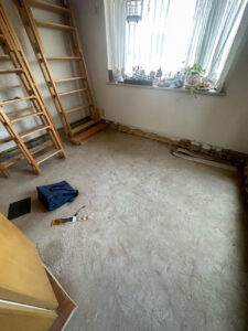 東京都品川区のマンションにて、置床工事を行いました。（乾式二重床、１×６フロア）【秀和建工】